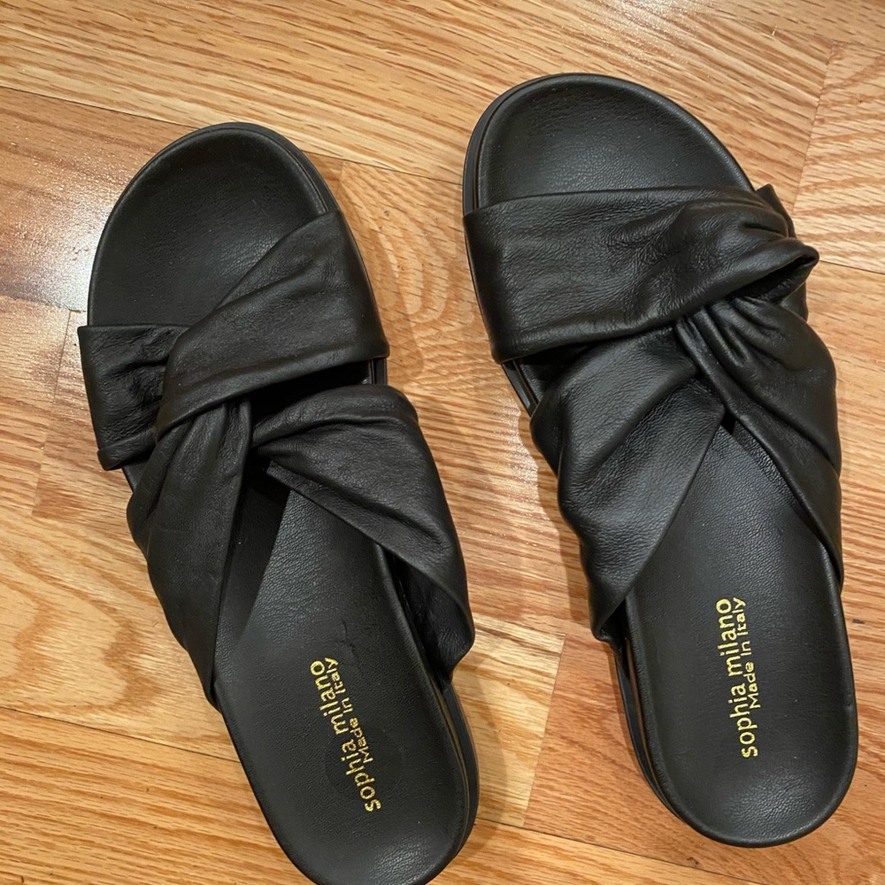 Sophia Milano All leather sandals